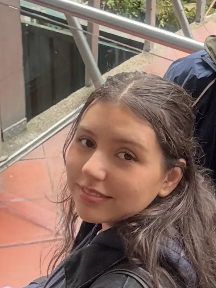 Portrett av Avril Acosta S., markedsfører i VOYA